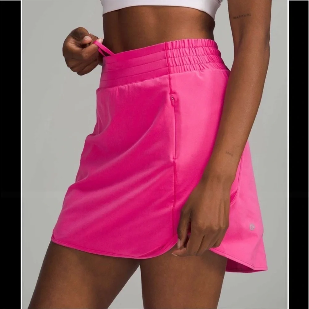 Lululemon Hotty Hot High-Rise Skirt *Long in Sonic Pink Size 6